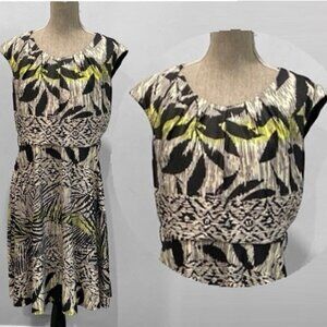 Black and White Midi Dress with Crew Neck by Clientele Size xLarge
